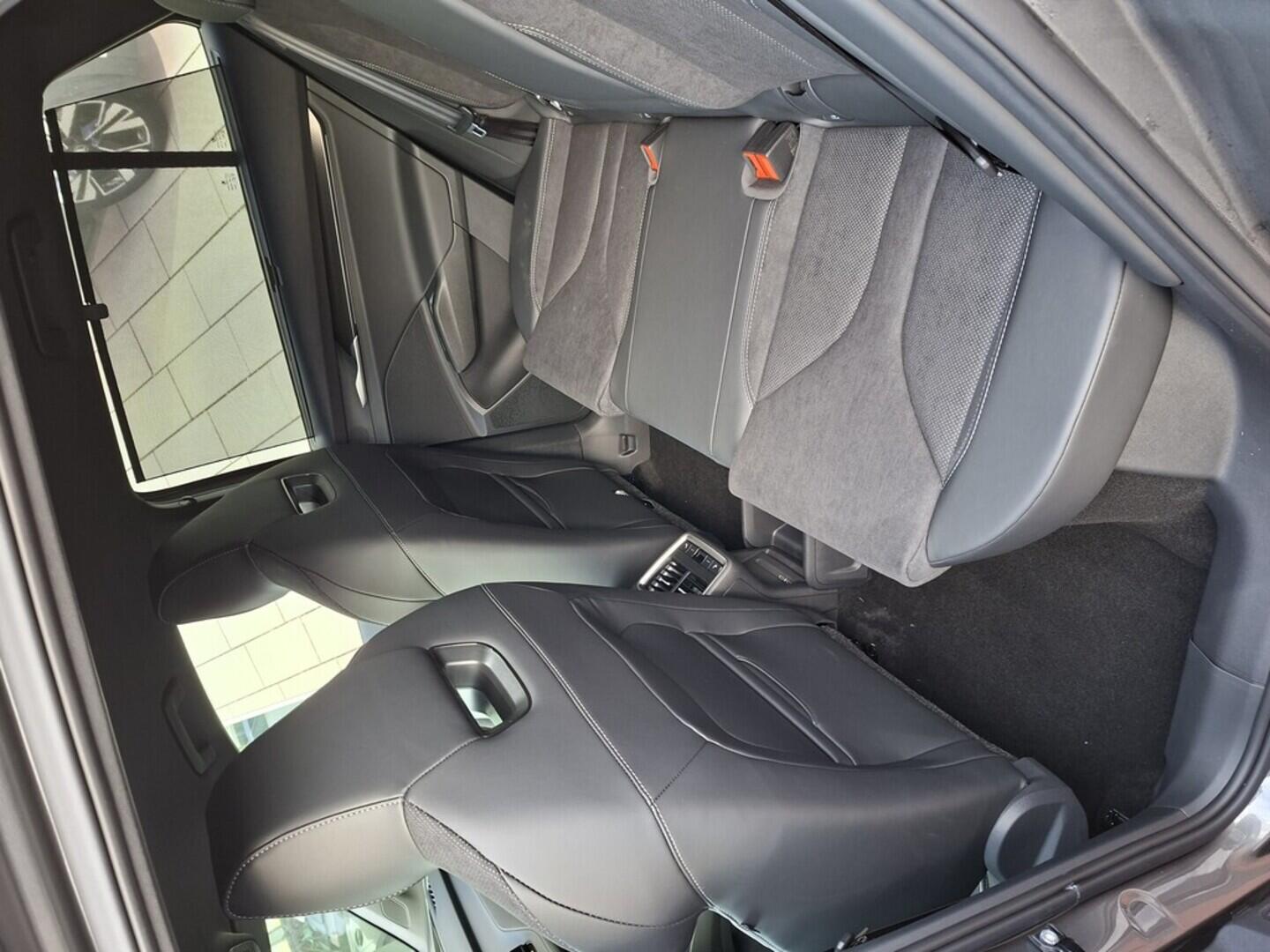 O121S10050_15.webp_Elroq Sportline 85 82 kWh 210 kW