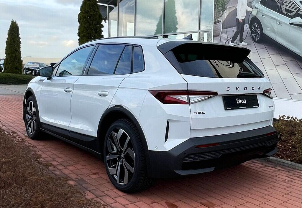 O121S10051_12.webp_Elroq Sportline 85 82 kWh 210 kW