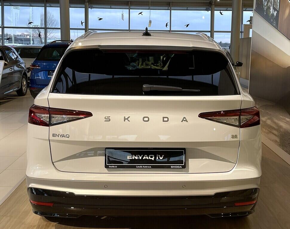 O121S10063_12.webp_Škoda ENYAQ Selection 85 210kW