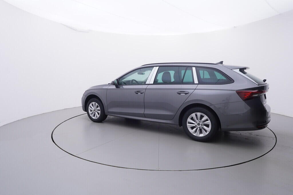 O121S10074_12.webp_OCTAVIA Combi 130 let 1,5 TSI 85 kW