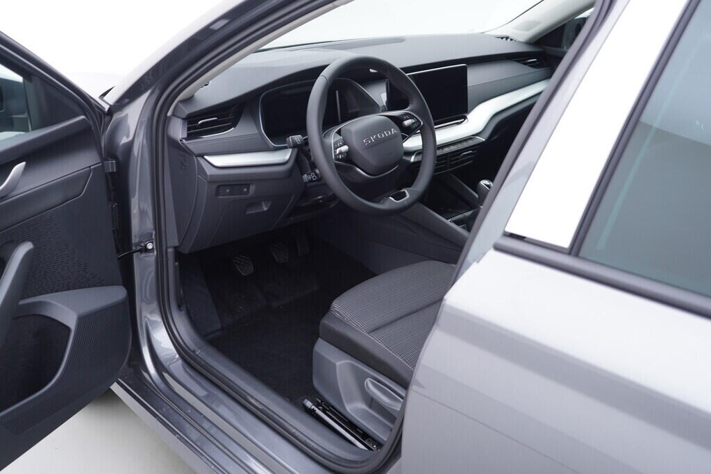 O121S10074_18.webp_OCTAVIA Combi 130 let 1,5 TSI 85 kW