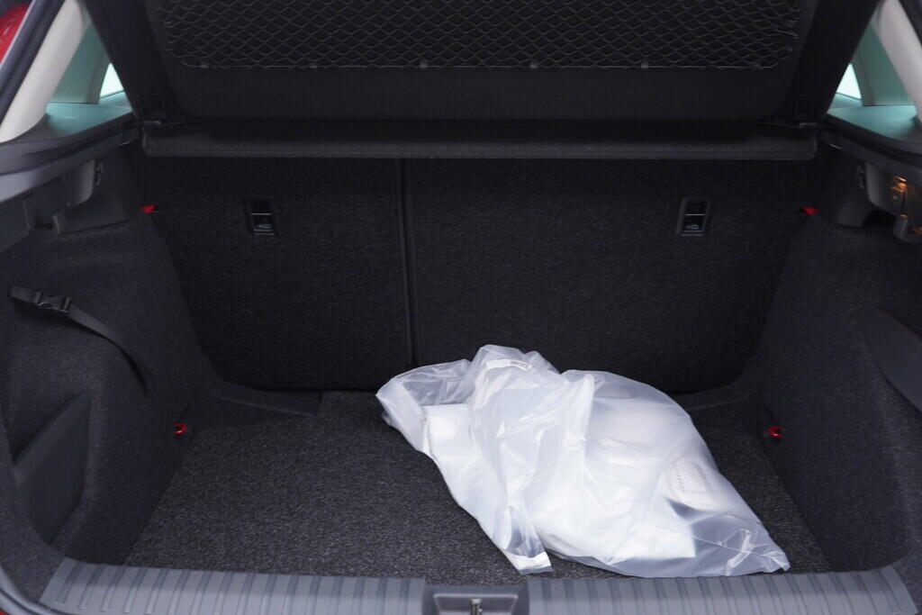 O121S10078_20.webp_Kamiq 13 let Selection 1,0 70 kW