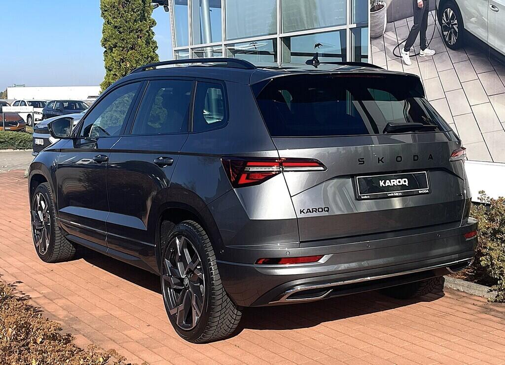 O121S10094_12.webp_Karoq Sportline 2,0 TDI 110 kW