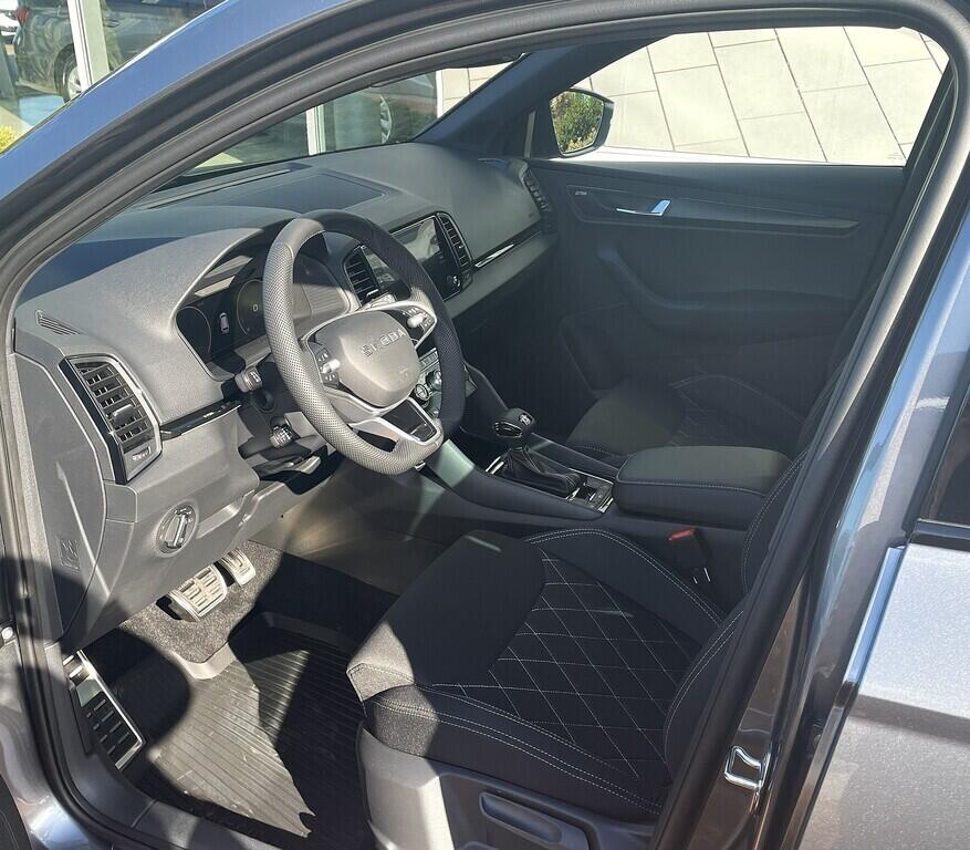 O121S10094_16.webp_Karoq Sportline 2,0 TDI 110 kW