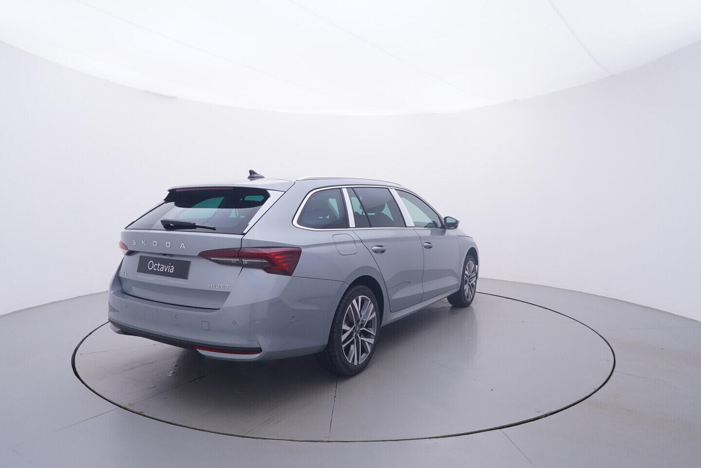 O121S10100_14.webp_Octavia Combi Selection 1,5 TSI 110 kW
