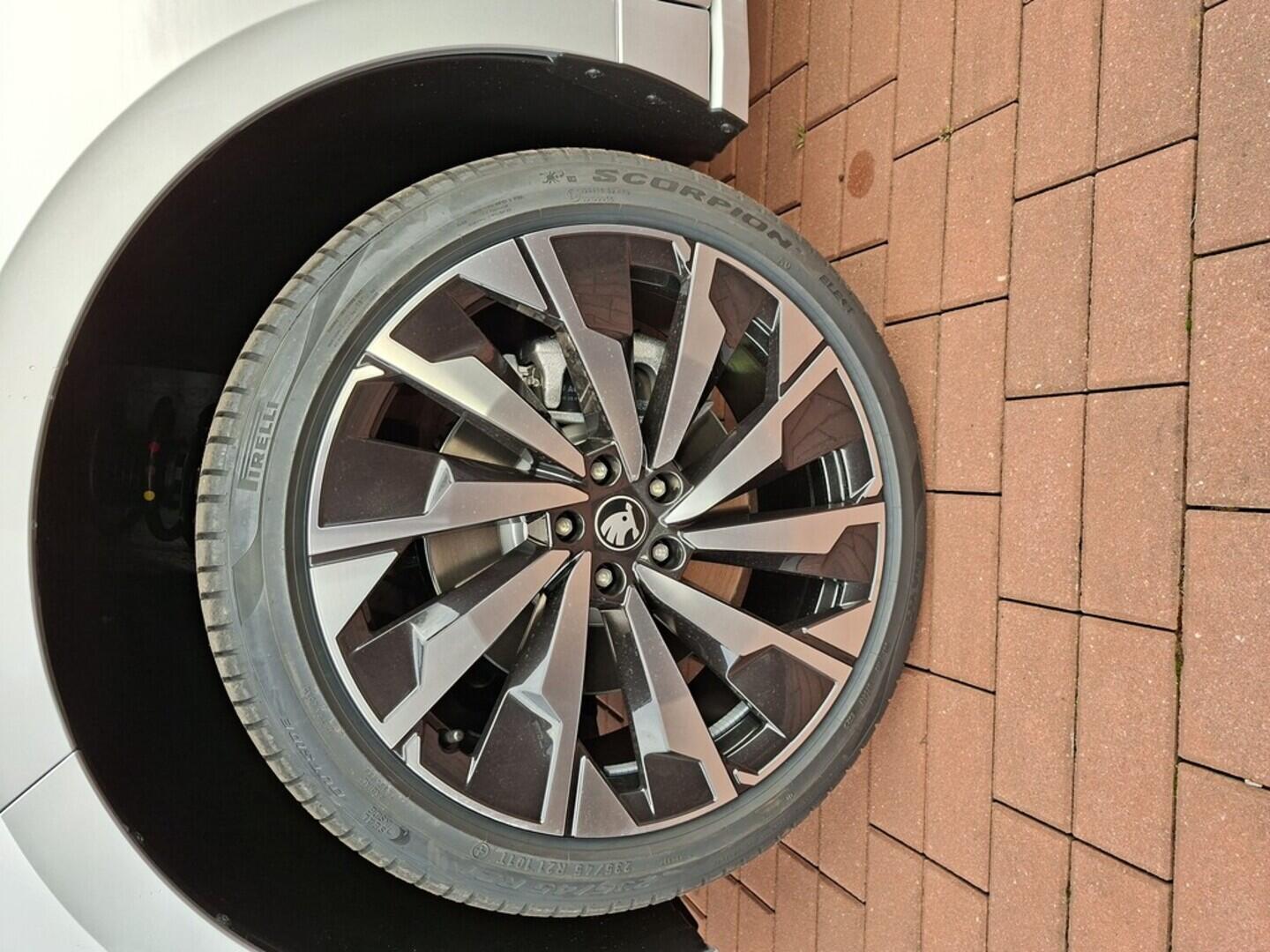 O121S10114_16.webp_Enyaq Sportline 82 kWh 210 kW