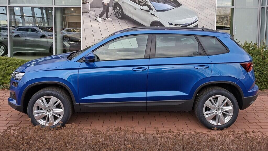 O121S10166_11.webp_KAROQ Selection 1,5 TSI 110kW