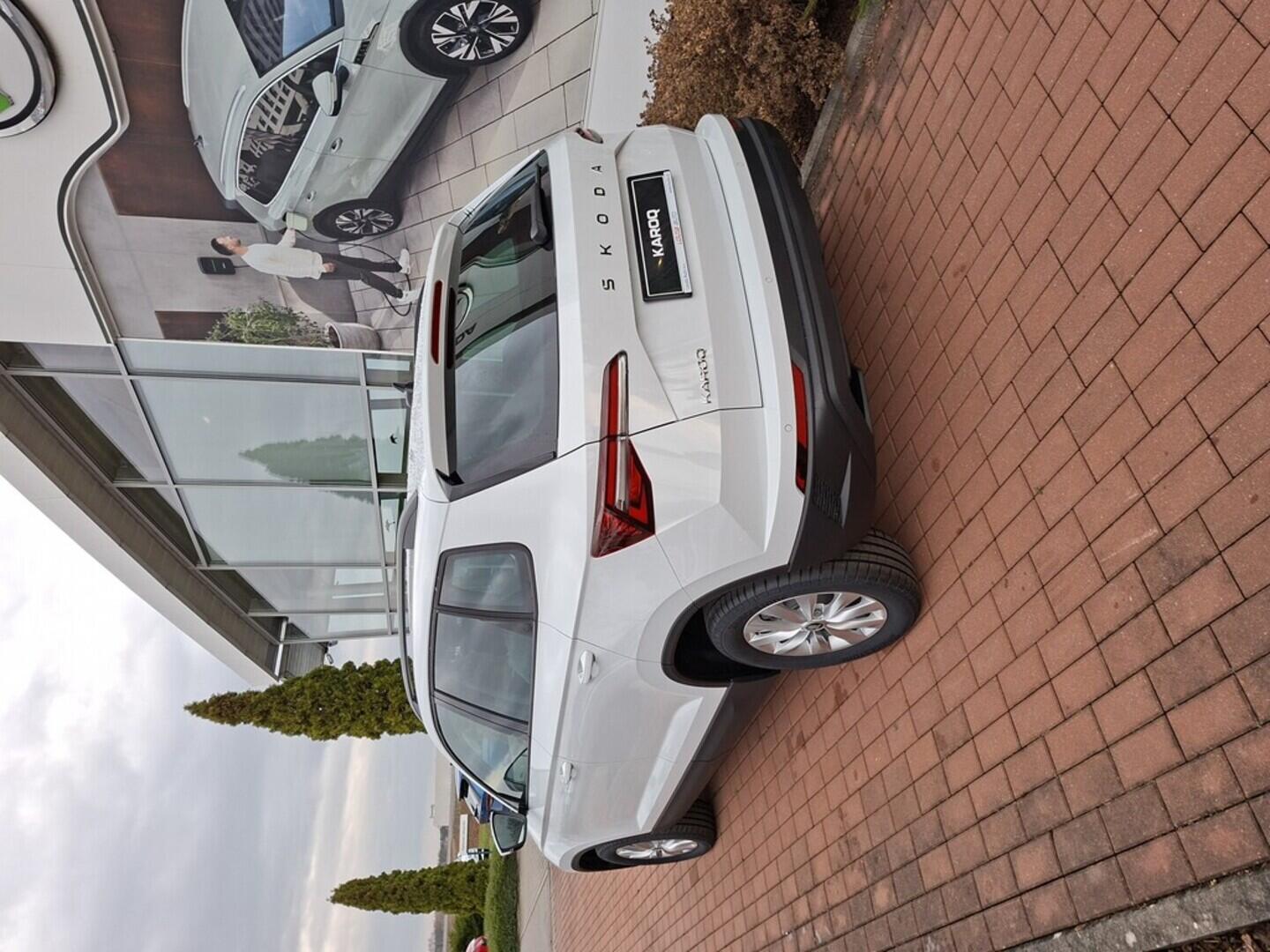 O121S10169_12.webp_KAROQ Selection 2,0 TDI 110 kW