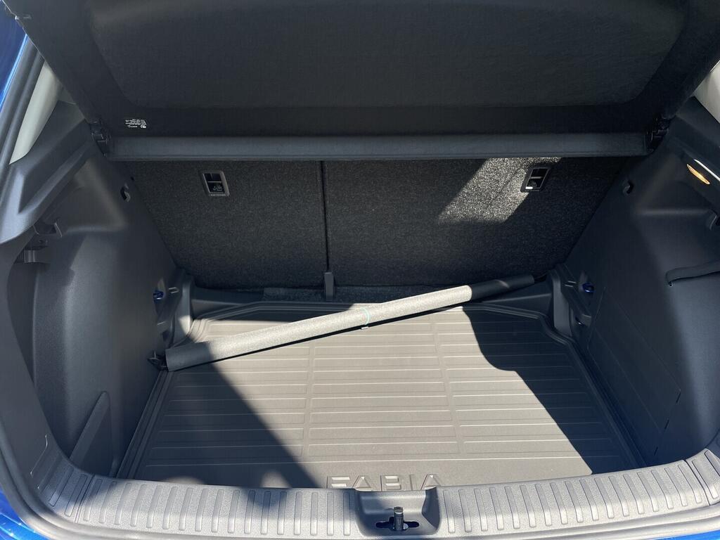 O121S10338_17.webp_Fabia 130 let 1.0 MPI 59 kW