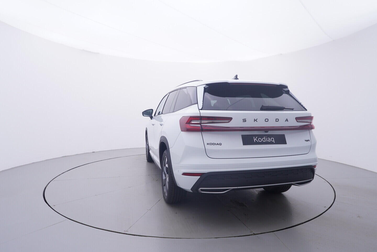 O121S10358_13.webp_Kodiaq Sportline 2.0 TDI 4x4 142 kW