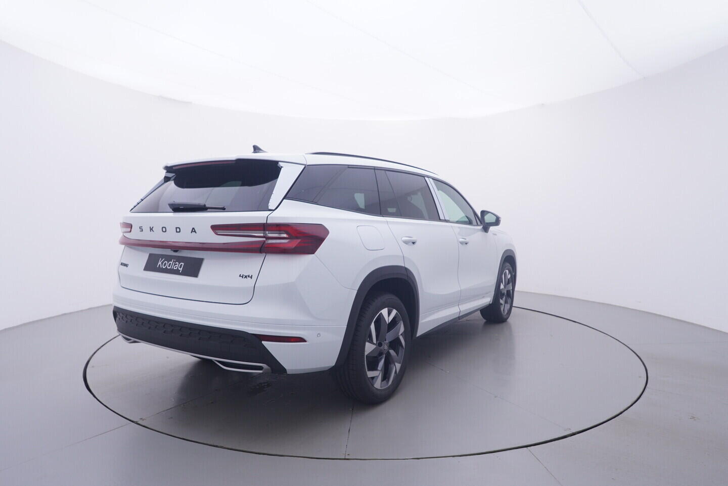 O121S10358_14.webp_Kodiaq Sportline 2.0 TDI 4x4 142 kW