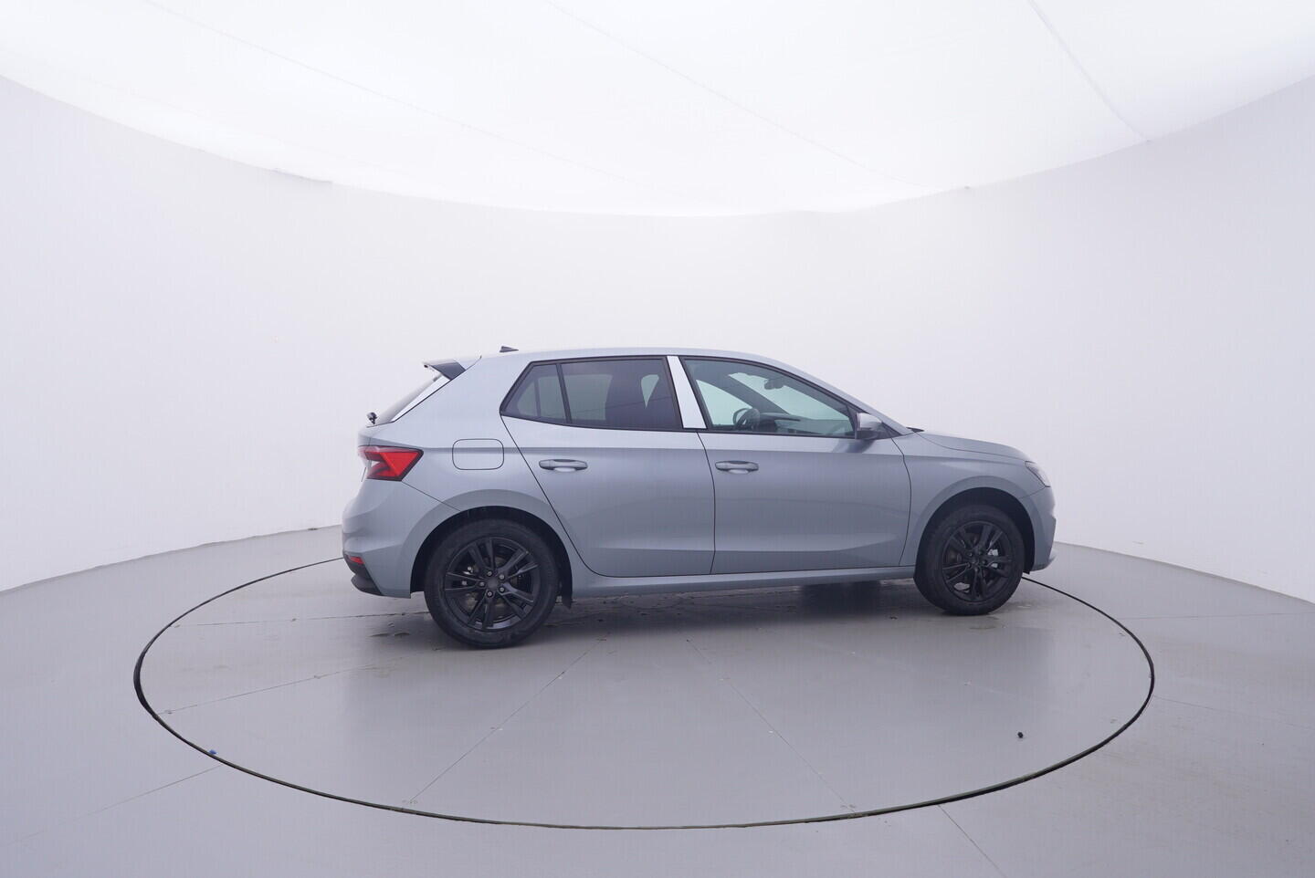 O121S10399_15.webp_Fabia Dynamic 1,0 TSI 85 kW 7-stup. automat.