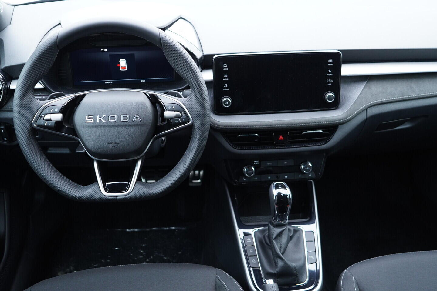O121S10399_19.webp_Fabia Dynamic 1,0 TSI 85 kW 7-stup. automat.