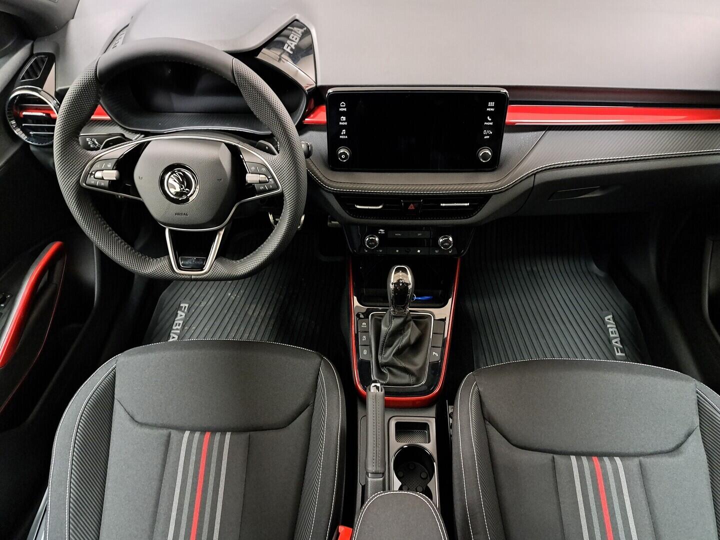 O121S10421_17.webp_Fabia Monte Carlo 1,0 TSI 85 kW