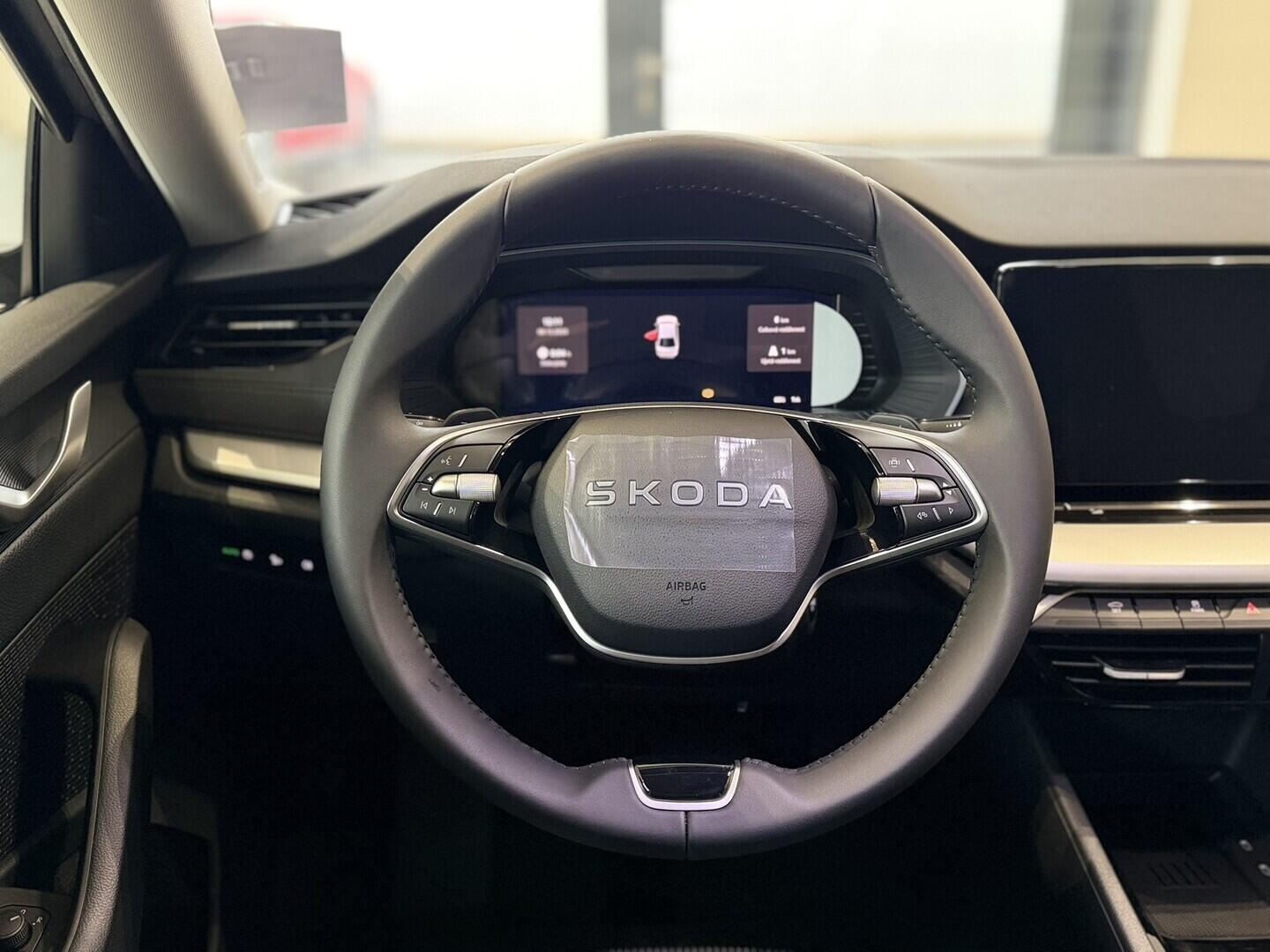 O121S10426_16.webp_Octavia Selection 1.5 TSI 85 kW DSG