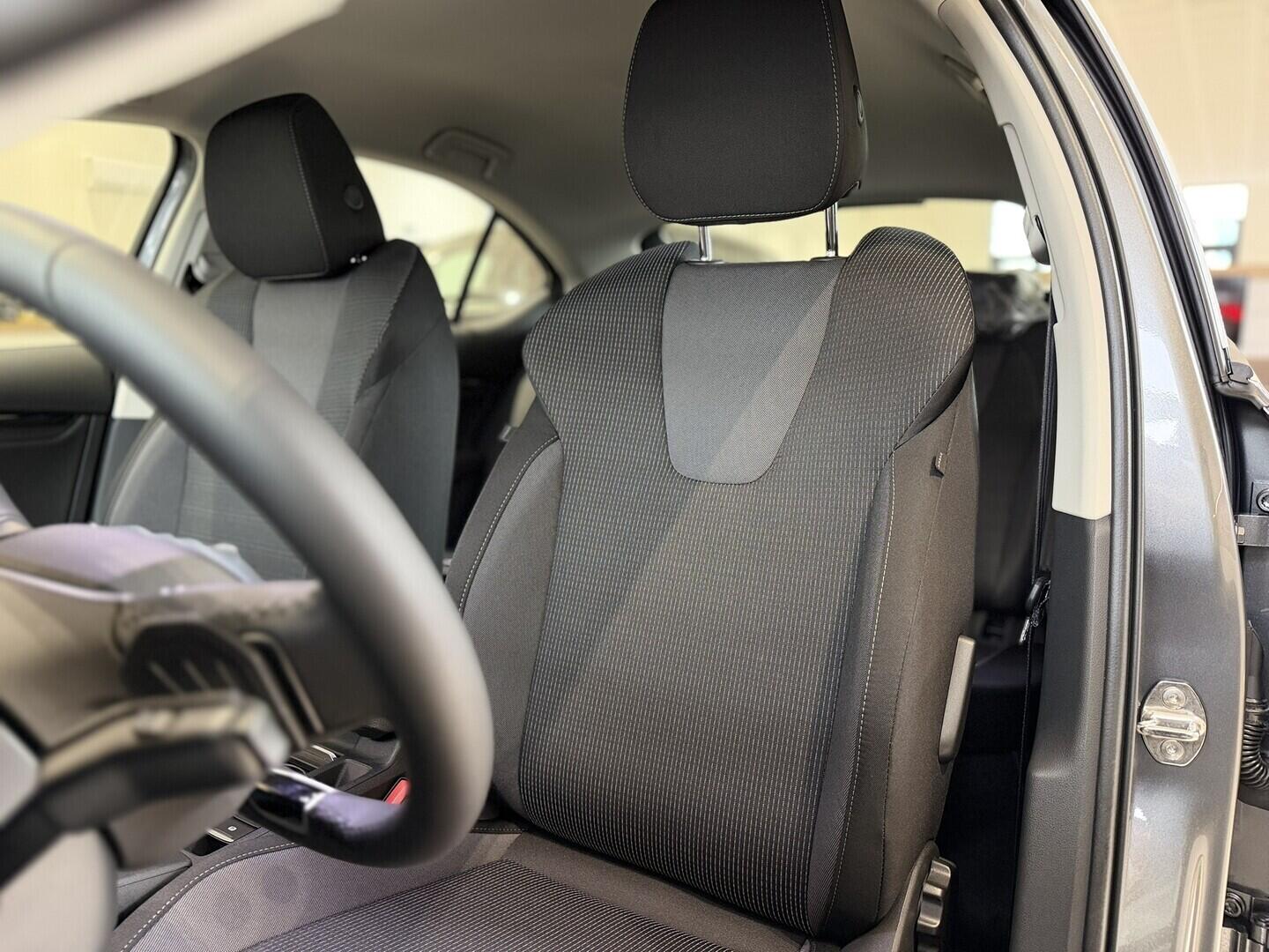 O121S10426_21.webp_Octavia Selection 1.5 TSI 85 kW DSG