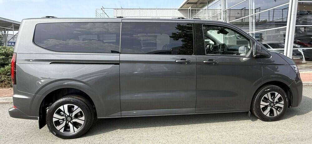 O121U02056_19.webp_Caravelle Style 2.0 TDI 4MOT 8AUT DR 125 kW