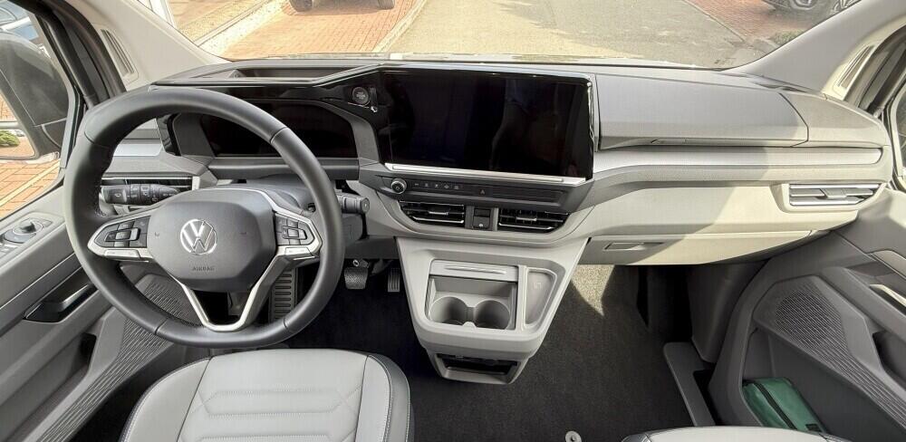 O121U02056_27.webp_Caravelle Style 2.0 TDI 4MOT 8AUT DR 125 kW