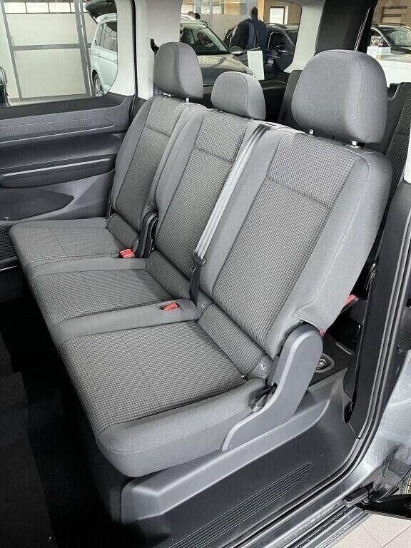 O121U02081_22.webp_Akční Caddy Maxi 1,5 TSI 85 kW 6 G