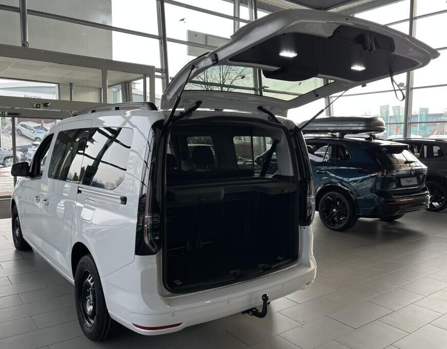 O121U02082_14.webp_Akční Caddy Maxi 1,5 TSI 7DSG 84 kW