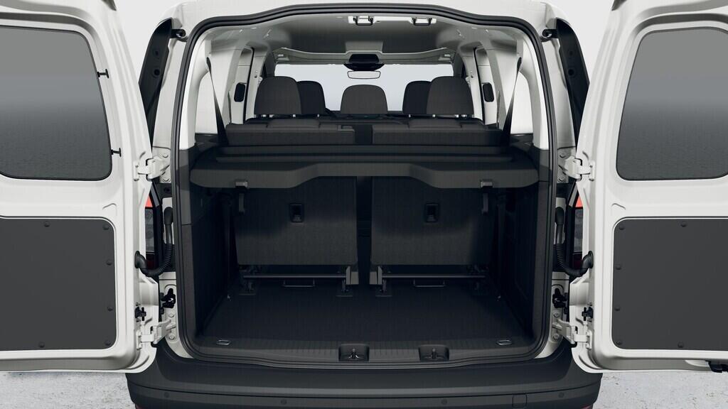 O121U02083_14.webp_Akční Caddy Maxi 2,0 TDI 75 kW 6 G