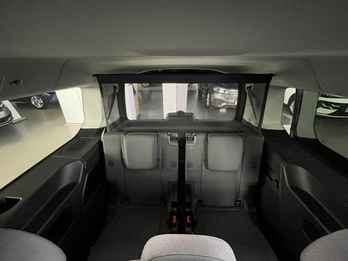 O121U02093_23.webp_Akční Caddy Maxi 2,0 TDI 75 kW 6 G