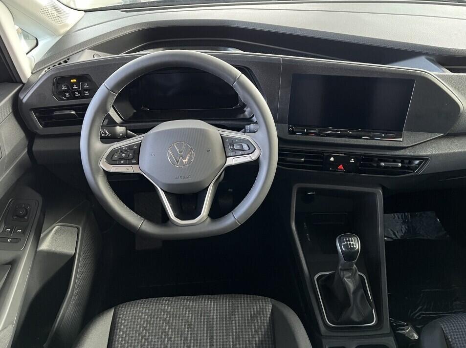 O121U02093_25.webp_Akční Caddy Maxi 2,0 TDI 75 kW 6 G