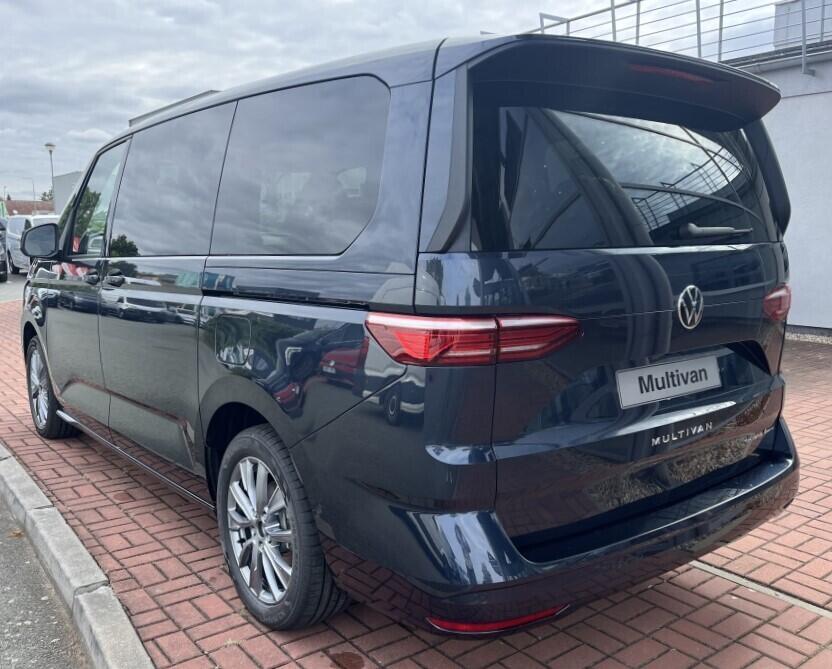 O121U02108_13.webp_Multivan Long Life 1,5 TSI PHEV 4M 180 kW Plug-in hybrid