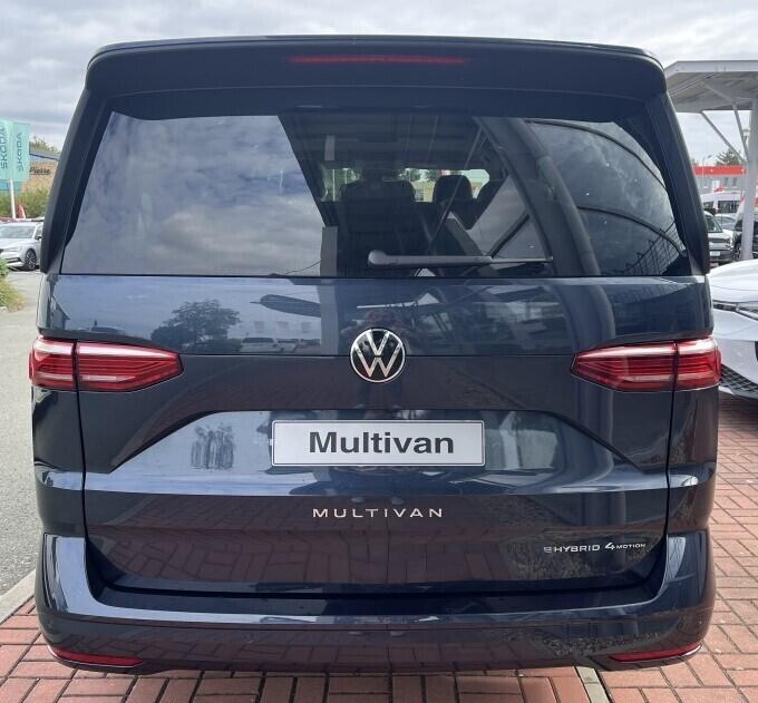 O121U02108_15.webp_Multivan Long Life 1,5 TSI PHEV 4M 180 kW Plug-in hybrid
