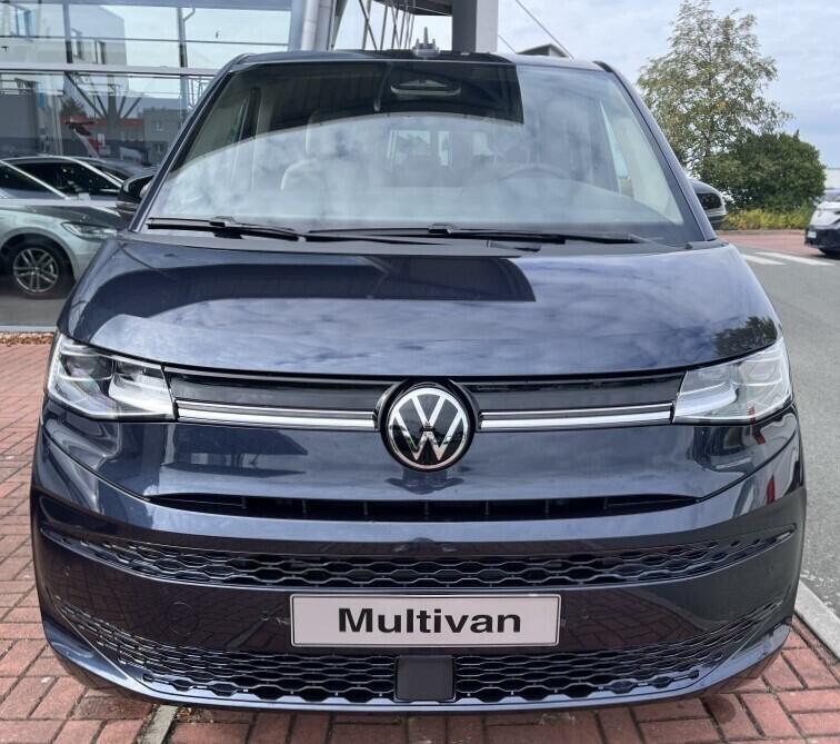O121U02108_20.webp_Multivan Long Life 1,5 TSI PHEV 4M 180 kW Plug-in hybrid