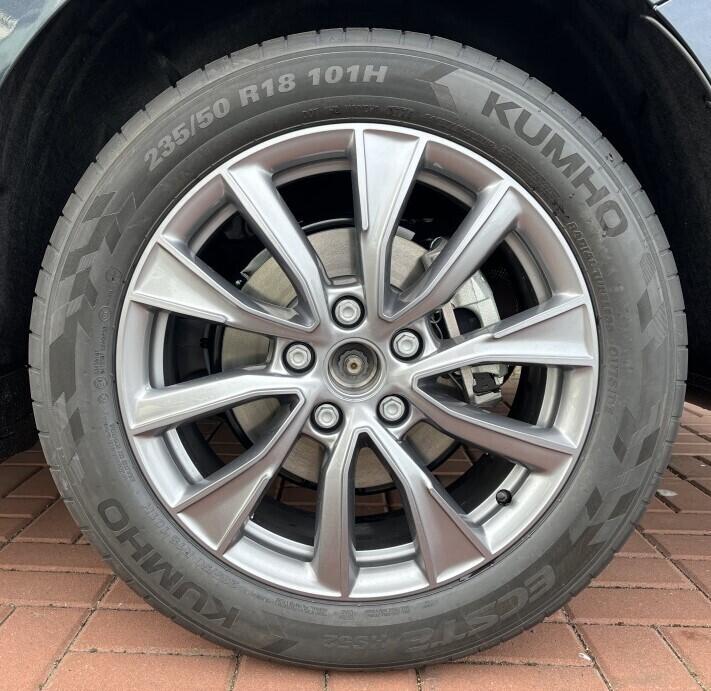 O121U02108_26.webp_Multivan Long Life 1,5 TSI PHEV 4M 180 kW Plug-in hybrid