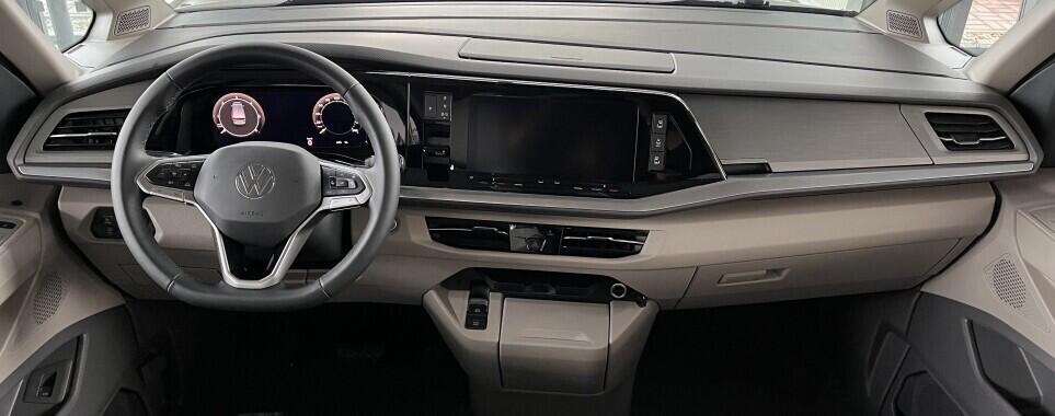 O121U02133_24.webp_Akční Multivan Long Life 2,0 TDI 110 kW 7 DSG