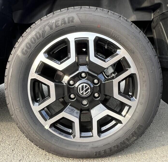 O121U02137_26.webp_Akční Amarok DC Style 3,0 TDI 177 kW 10 st. automat