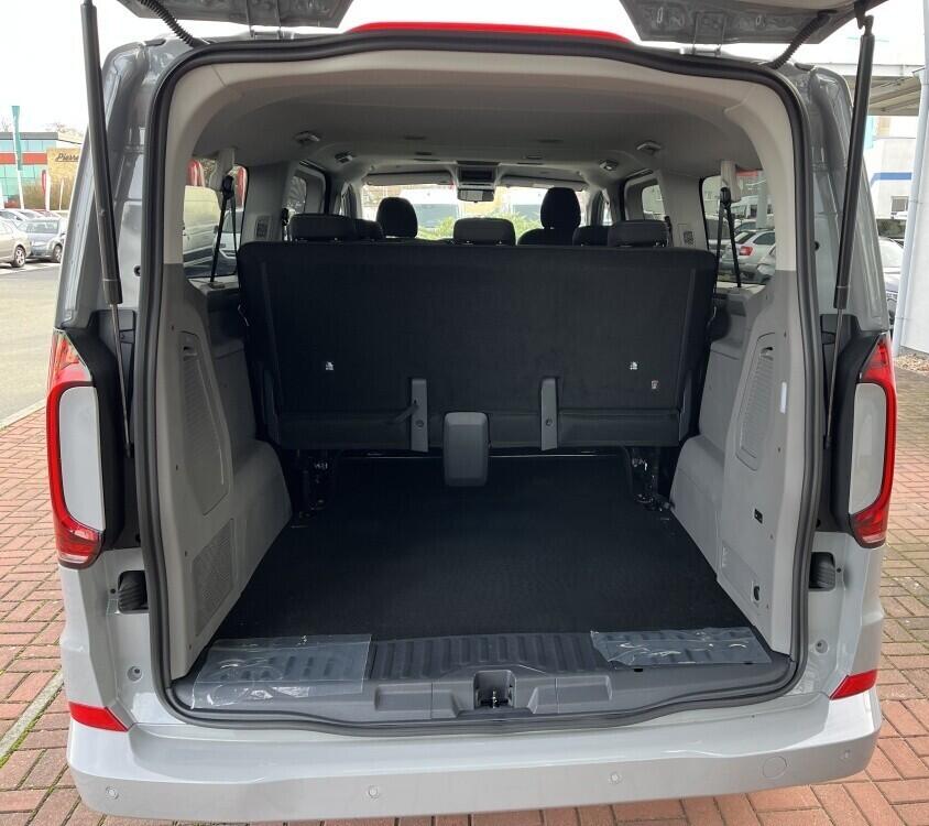 O121U02140_16.webp_Caravelle Life 2,0 TDI 125 kW 8 st. automat