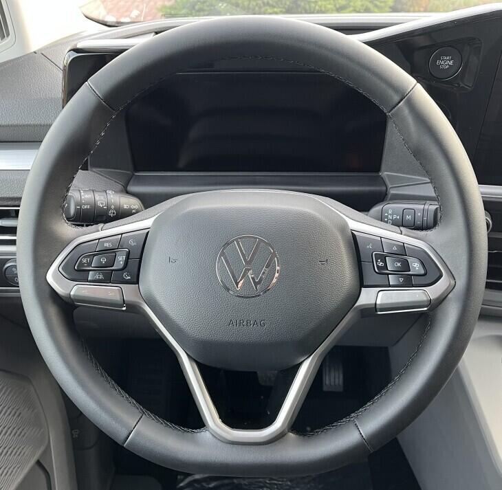 O121U02140_25.webp_Caravelle Life 2,0 TDI 125 kW 8 st. automat