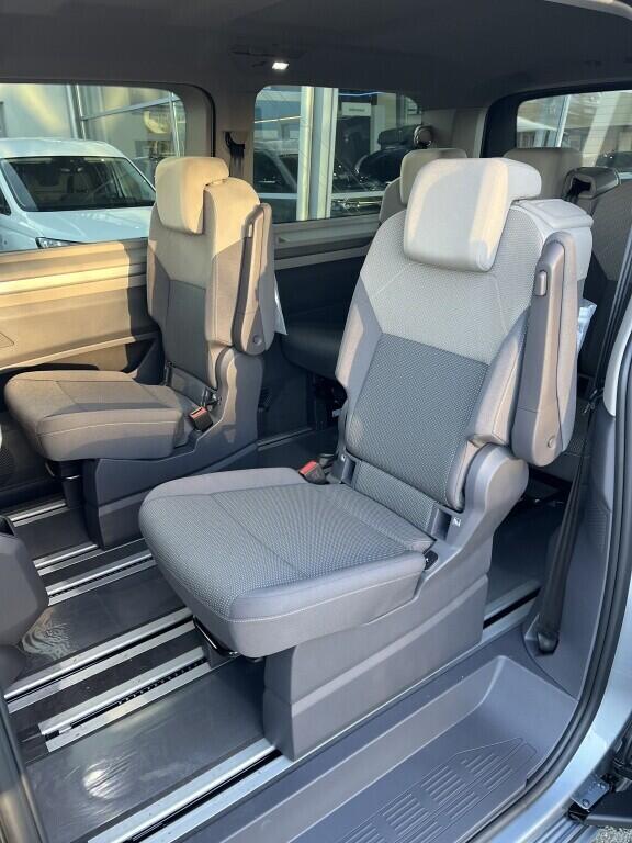 O121U02141_21.webp_Akční Multivan Long Life 2,0 TDI 110 kW 7 DSG