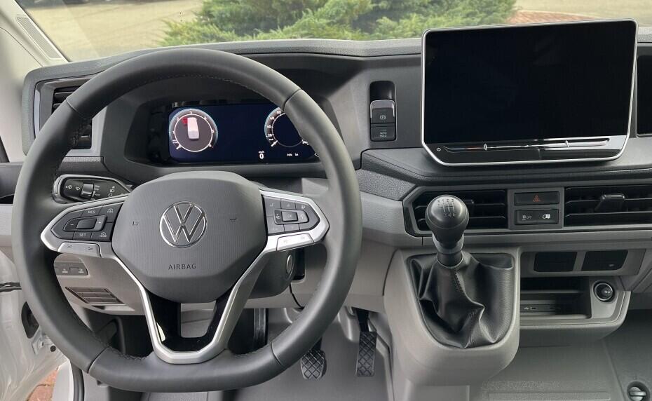 O121U02144_23.webp_Akční Crafter skříň 35 103kW 6G FWD DR 103 kW