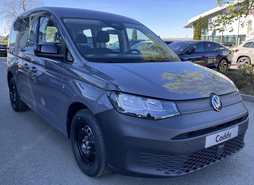O121U02153_19.webp_Akční Caddy 2,0 TDI 75 kW