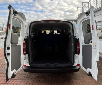 O121U02164_15.webp_Caravelle 2.0 TDI DR 110 kW