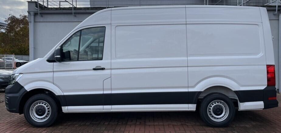 O121U02165_11.webp_Crafter skříň 35 SR 2.0TDI 103 kW