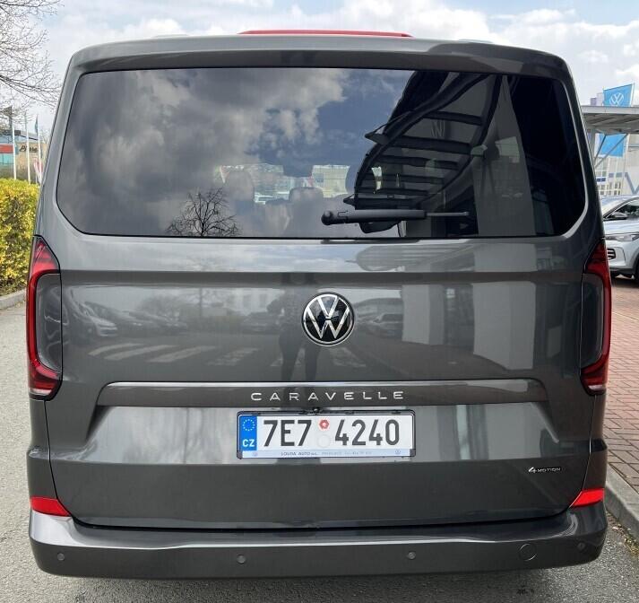 O121U02180_15.webp_Caravelle Style 2.0 TDI 4MOT 8AUT DR 125 kW