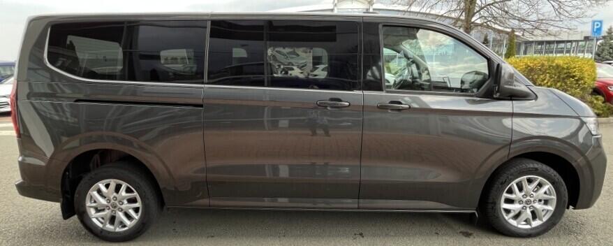 O121U02180_19.webp_Caravelle Style 2.0 TDI 4MOT 8AUT DR 125 kW