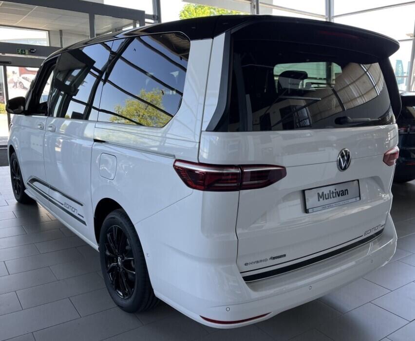 O121U02198_13.webp_Akční Multivan Long Life 1,5 TSI PHEV 4M DSG 180 kW