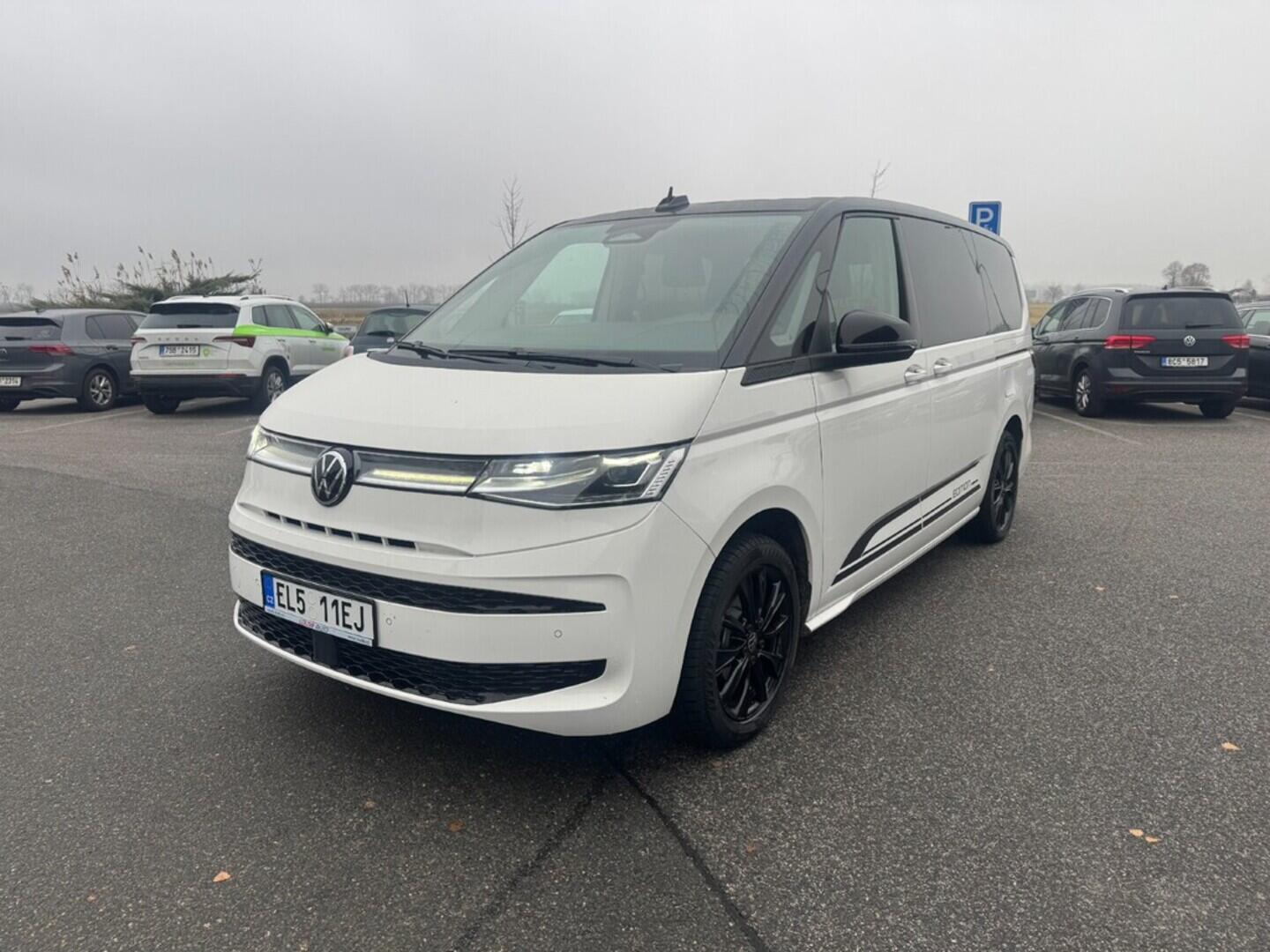 O121U02199_10.webp_Akční Multivan Long Life 1,5 TSI PHEV 4M DSG 180 kW