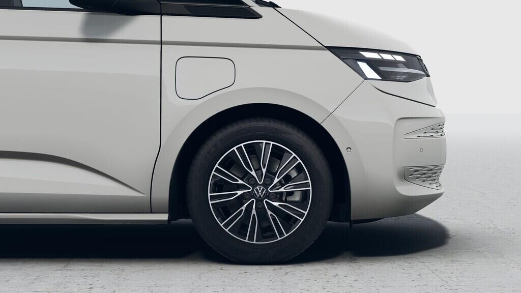 O121U02200_14.webp_Akční Multivan Long 1,5 TSI PHEV  kW