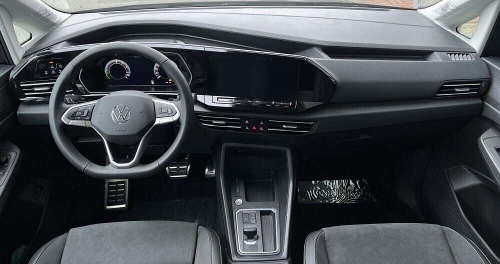 O121U02201_21.webp_Akční Caddy Maxi Style 1,5 TSI PHEV 85 kW