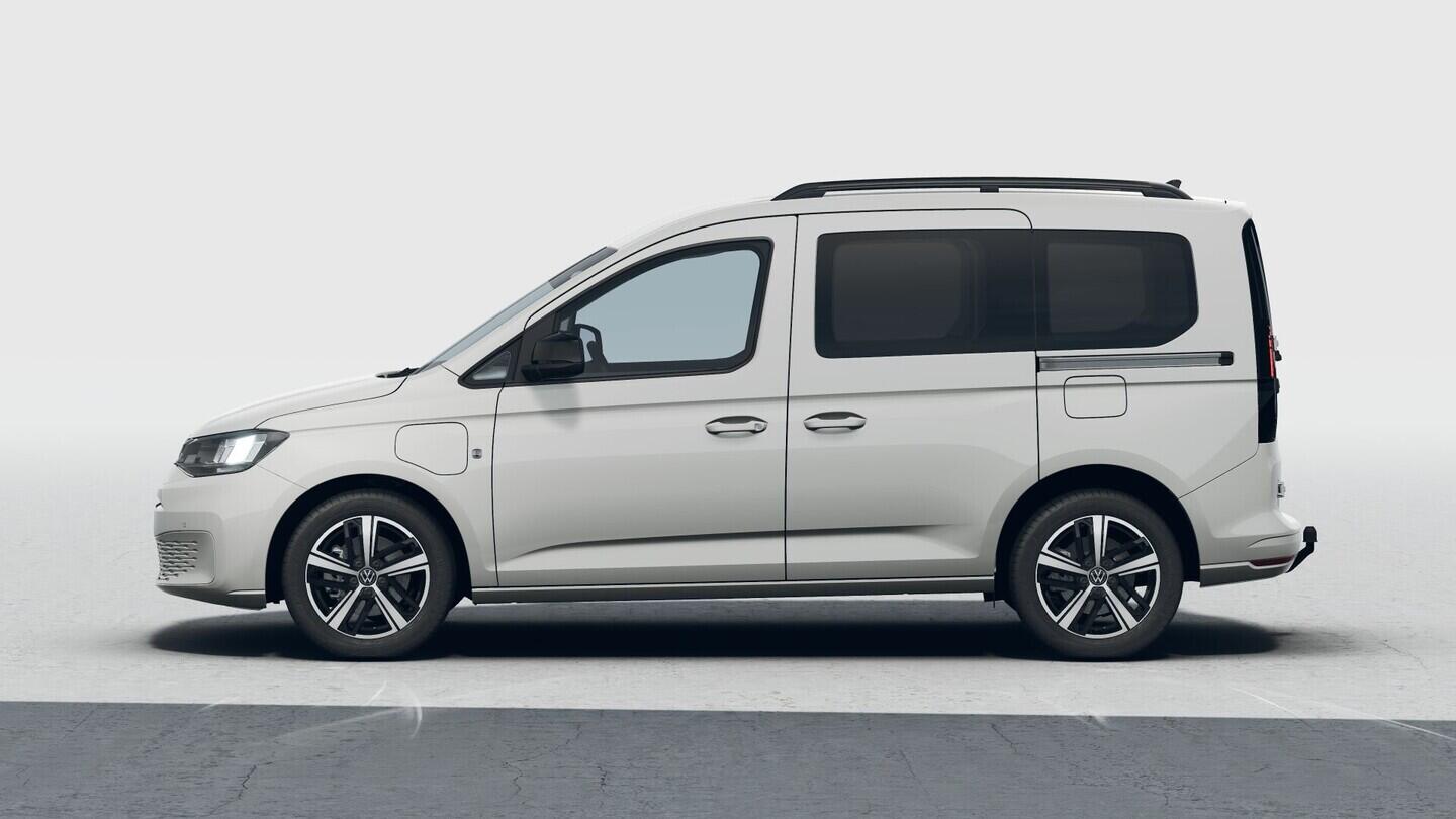 O121U02212_11.webp_Akční Caddy Life 1,5 TSI PHEV 110 kW