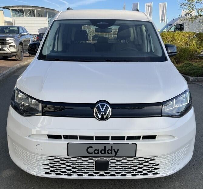 O121U02218_20.webp_Akční Caddy 1,5 TSI DSG 85 kW