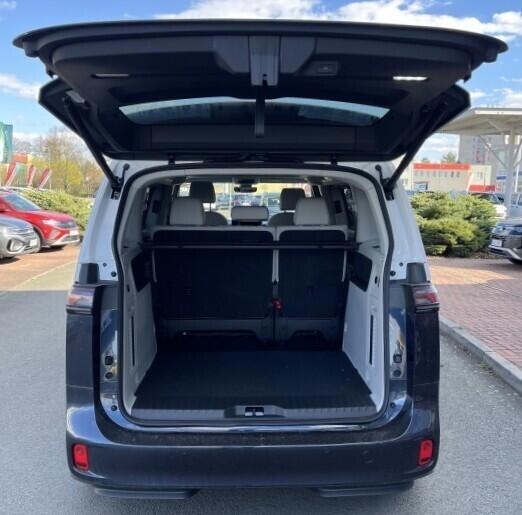 O121U02220_16.webp_Akční ID. Buzz Long Pro  86 kWh 210 kW