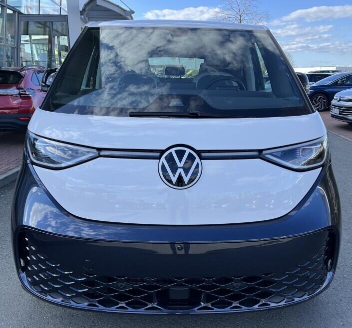 O121U02220_20.webp_Akční ID. Buzz Long Pro  86 kWh 210 kW